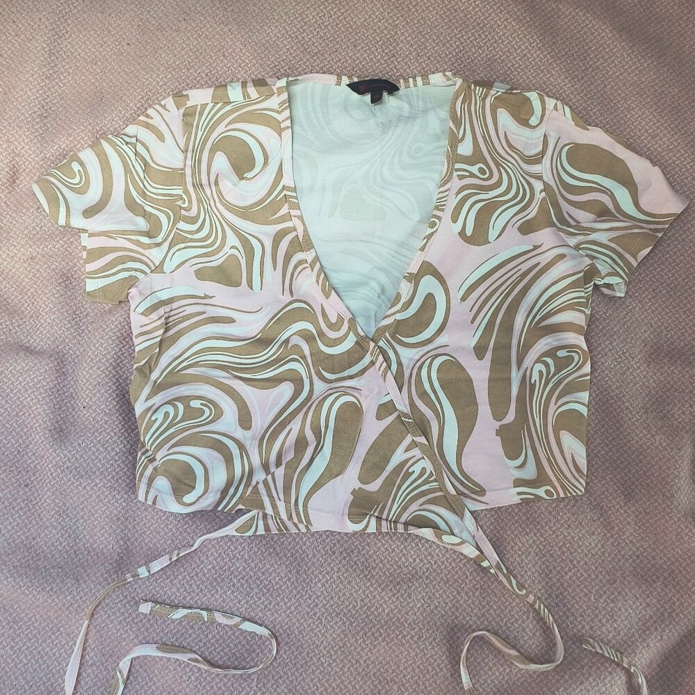 Swirl pattern wrap around cropped top